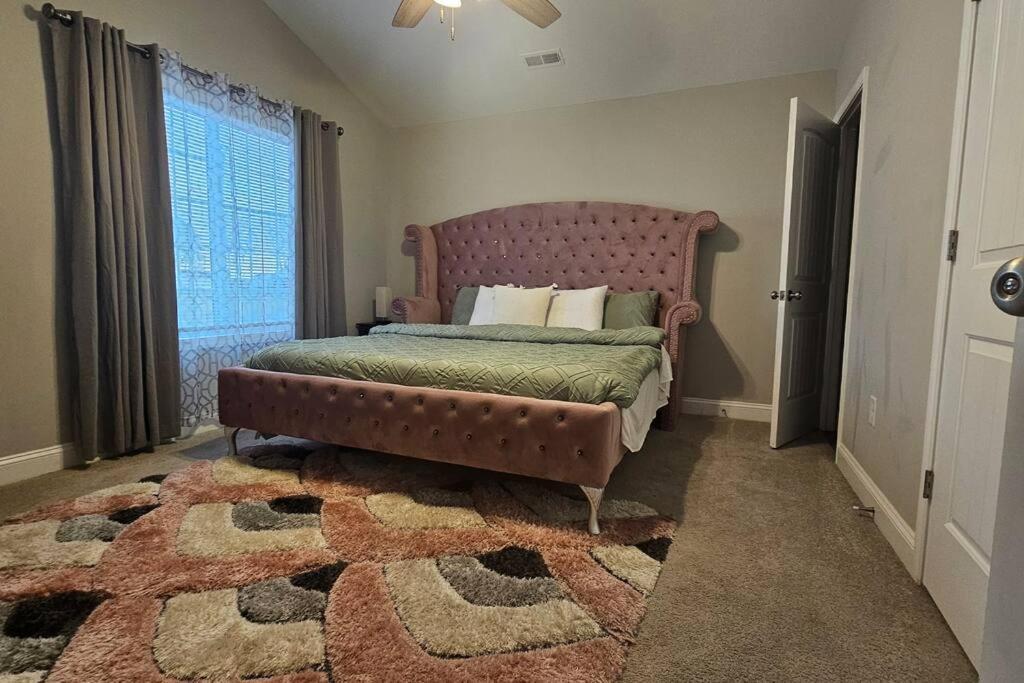 Gorgeous 3 Bedroom Home With Cable Tv In All Rooms & Free Wi-Fi Concord Esterno foto