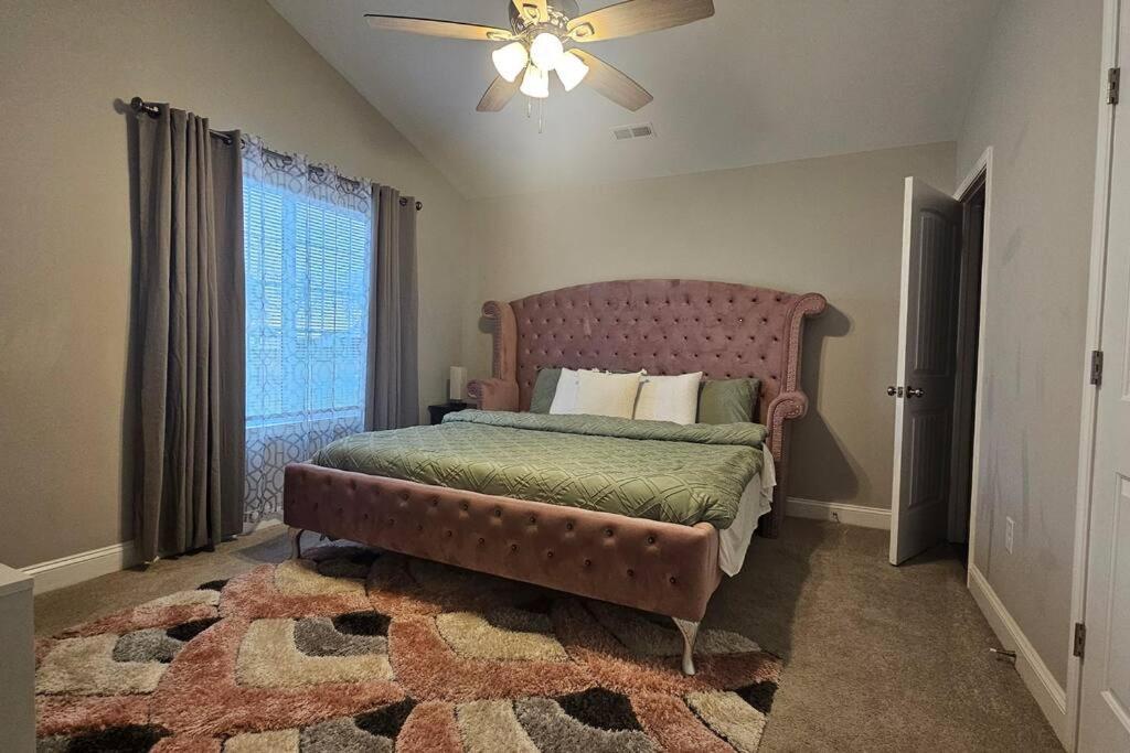 Gorgeous 3 Bedroom Home With Cable Tv In All Rooms & Free Wi-Fi Concord Esterno foto